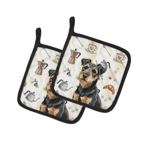 Black and Tan Lakeland Terrier Coffee Bar Pair of Pot Holders Pair 7.5x7.5 Quilted Insulated Hot Pads Decorative Kitchen Gift Made in USA